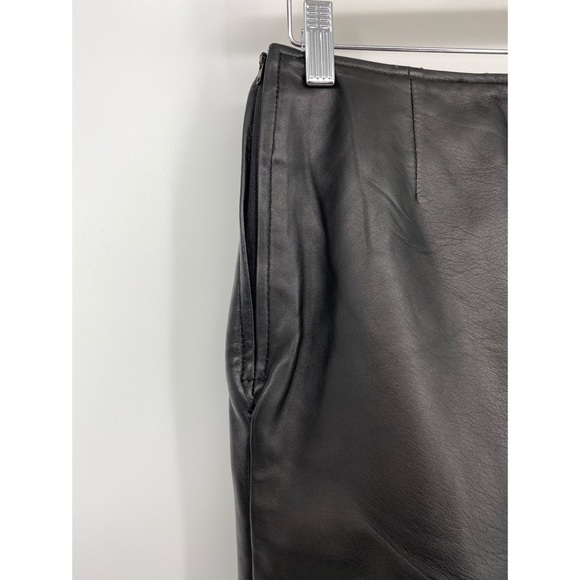 🎉HP!💃 Danier Leather Mid-Rise Skinny Leg Pants - Picture 5 of 10